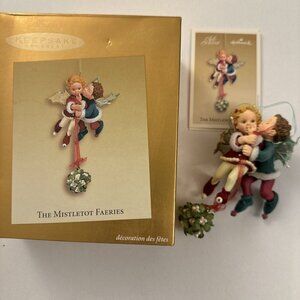 Hallmark Keepsake Ornament Club Exclusive The Mistletot Faeries HM5
